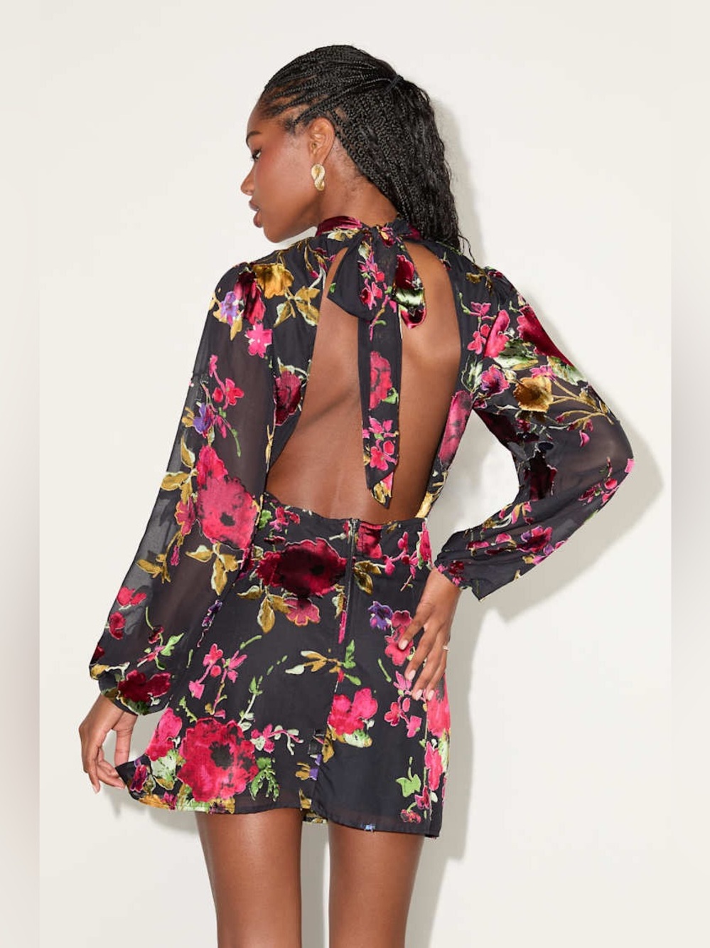 Lulus Black Floral Burnout Velvet Backless Mini Dress Size M NWT